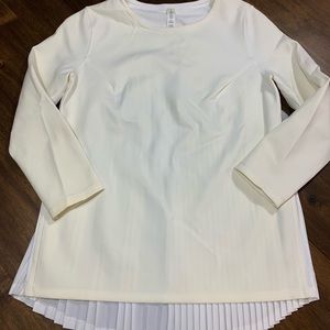 Gorgeous lululemon top